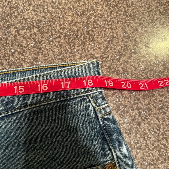Levi’s 501 - excellent condition— 36x33 - Picture 6 of 7